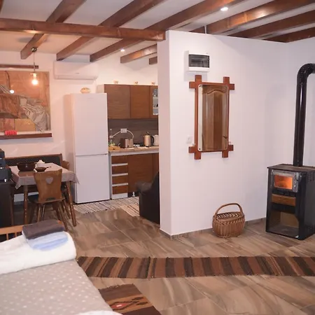 Vikend Kuca Maksimovic בית נופש Mataruska Banja