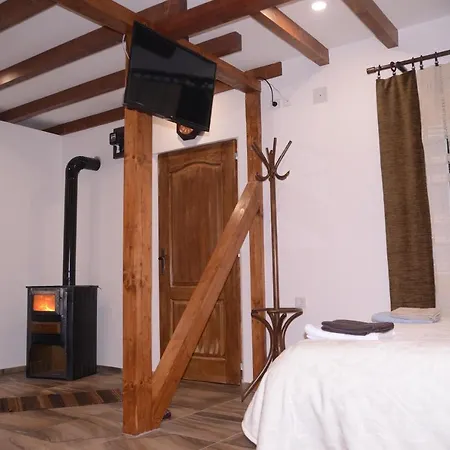 בית נופש Vikend Kuca Maksimovic