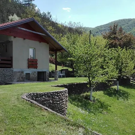 Vikend Kuca Maksimovic * Mataruska Banja