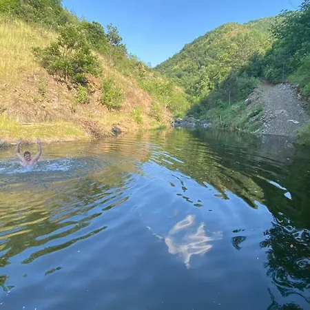 בית נופש Vikend Kuca Maksimovic